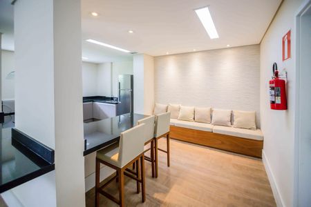 Apartamento à venda com 136m², 3 quartos e 2 vagasÁrea comum - Salão de festas