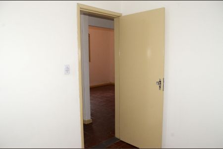 Casa para alugar com 150m², 3 quartos e 2 vagasQuarto 2