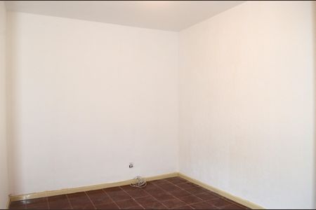 Casa para alugar com 150m², 3 quartos e 2 vagasSala