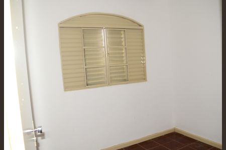 Casa para alugar com 150m², 3 quartos e 2 vagasQuarto 2