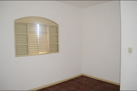 Casa para alugar com 150m², 3 quartos e 2 vagasQuarto 1