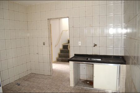 Casa para alugar com 150m², 3 quartos e 2 vagasCozinha