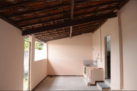 Casa para alugar com 150m², 3 quartos e 2 vagasÁrea externa