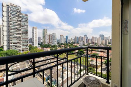 Apartamento à venda com 200m², 3 quartos e 3 vagasSuíte 2 - Varanda