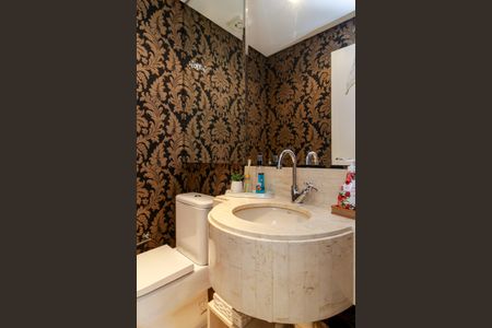 Apartamento à venda com 200m², 3 quartos e 3 vagasLavabo