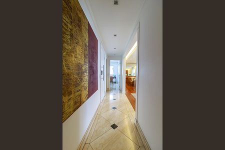 Apartamento à venda com 200m², 3 quartos e 3 vagasSala