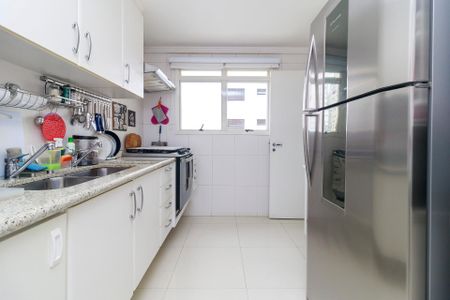 Apartamento à venda com 200m², 3 quartos e 3 vagasCozinha