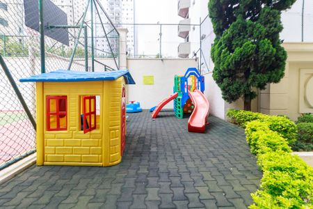 Apartamento à venda com 200m², 3 quartos e 3 vagasPlayground