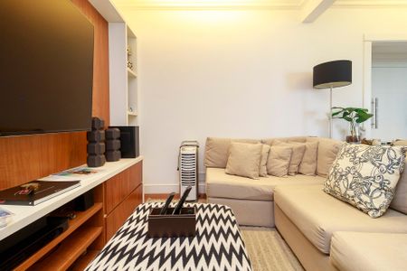 Apartamento à venda com 200m², 3 quartos e 3 vagasSala