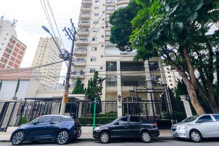 Apartamento à venda com 200m², 3 quartos e 3 vagasFachada