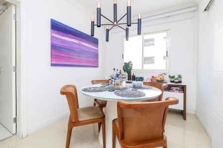 Apartamento à venda com 200m², 3 quartos e 3 vagasSala de Café