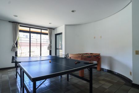 Apartamento à venda com 131m², 4 quartos e 3 vagasÁrea comum - Salão de jogos