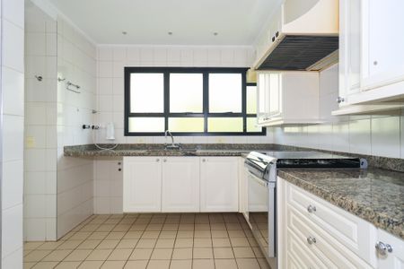 Apartamento à venda com 131m², 4 quartos e 3 vagasCozinha