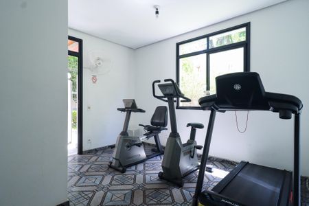 Apartamento à venda com 131m², 4 quartos e 3 vagasÁrea comum - Academia