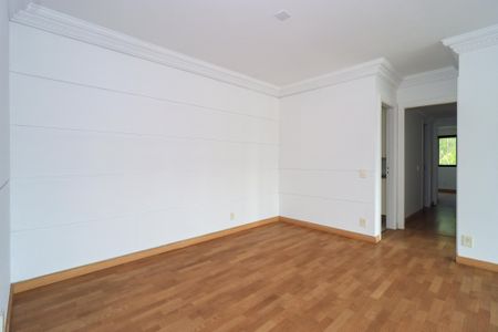 Apartamento à venda com 131m², 4 quartos e 3 vagasSala