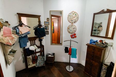 Apartamento à venda com 148m², 3 quartos e 3 vagasCloset da suíte 1