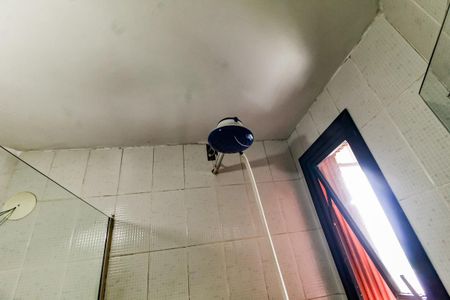 Apartamento à venda com 148m², 3 quartos e 3 vagasBanheiro da Suíte 2 - chuveiro