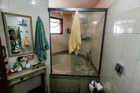 Apartamento à venda com 148m², 3 quartos e 3 vagasBanheiro da Suíte 1