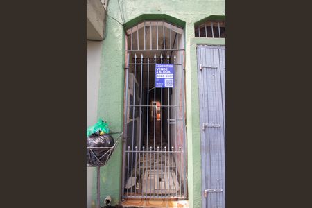 Casa à venda com 42m², 1 quarto e sem vaga Casa à venda com 42m², 1 quarto e sem vagaFachada