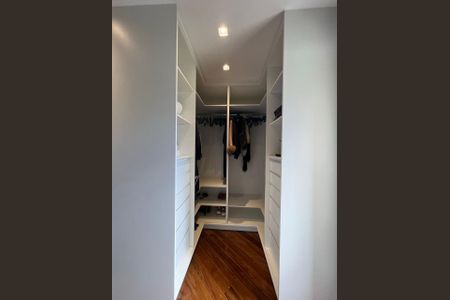 Apartamento para alugar com 105m², 2 quartos e 3 vagas