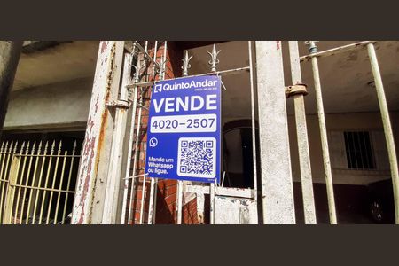 Casa à venda com 250m², 4 quartos e 2 vagasPlaca QA Instalada
