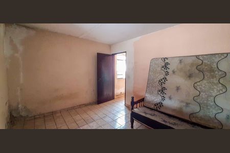 Casa à venda com 250m², 4 quartos e 2 vagasCasa 1 - Quarto 1