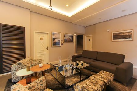 Apartamento à venda com 72m², 2 quartos e sem vagaHall