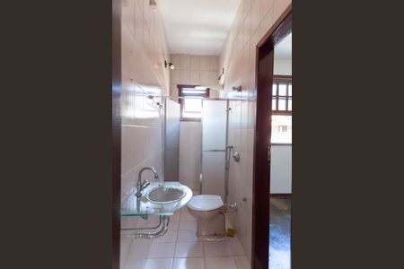 Casa à venda com 212m², 5 quartos e 2 vagasBanheiro Social 2