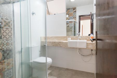 Casa à venda com 212m², 5 quartos e 2 vagasBanheiro Social 1