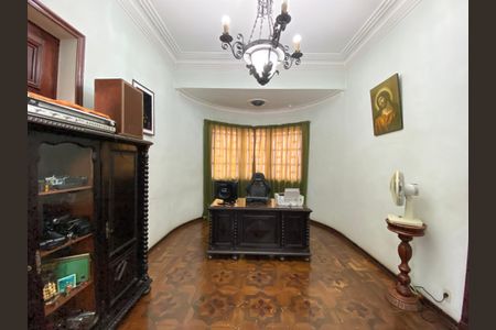 Casa para alugar com 1147m², 4 quartos e 7 vagasSala