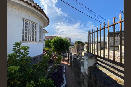 Casa para alugar com 1147m², 4 quartos e 7 vagasFrente