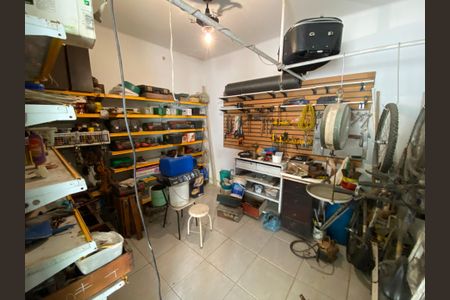 Casa para alugar com 1147m², 4 quartos e 7 vagasSótão