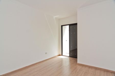 Casa à venda com 110m², 3 quartos e 2 vagasSuíte