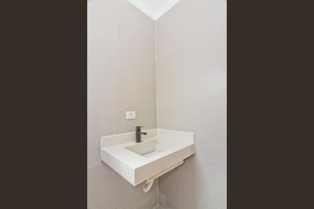 Casa à venda com 110m², 3 quartos e 2 vagasBanheiro da Suíte