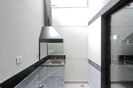 Casa à venda com 110m², 3 quartos e 2 vagasÁrea externa