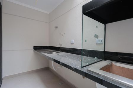 Casa à venda com 110m², 3 quartos e 2 vagasÁrea de serviço e lazer