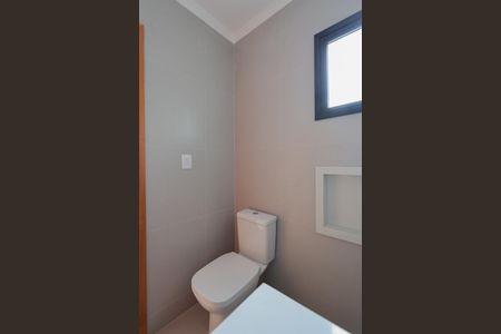 Casa à venda com 110m², 3 quartos e 2 vagasBanheiro da Suíte 1