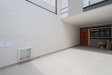 Casa à venda com 110m², 3 quartos e 2 vagasGaragem