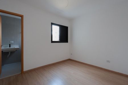 Casa à venda com 110m², 3 quartos e 2 vagasSuíte 2
