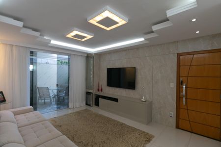 Apartamento à venda com 127m², 3 quartos e 2 vagas Apartamento à venda com 127m², 3 quartos e 2 vagasSala