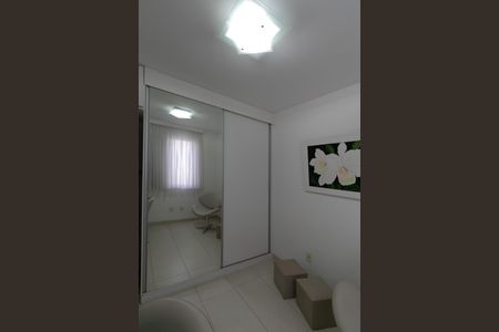 Apartamento à venda com 127m², 3 quartos e 2 vagas Apartamento à venda com 127m², 3 quartos e 2 vagasQuarto 2