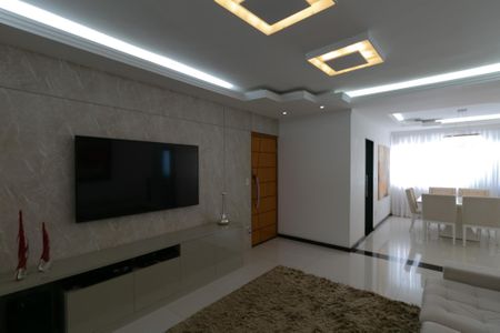 Apartamento à venda com 127m², 3 quartos e 2 vagas Apartamento à venda com 127m², 3 quartos e 2 vagasSala