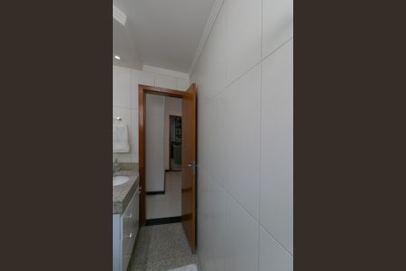 Apartamento à venda com 127m², 3 quartos e 2 vagas Apartamento à venda com 127m², 3 quartos e 2 vagasBanheiro Social
