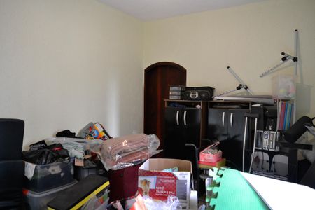 Casa à venda com 231m², 3 quartos e 2 vagasQuarto - Casa 2