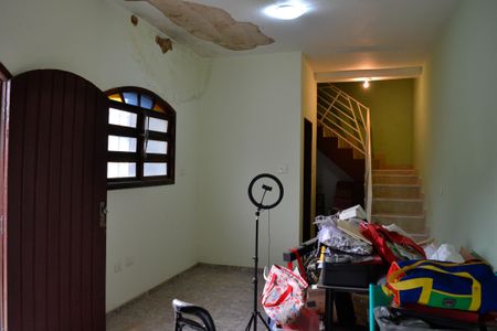 Casa à venda com 231m², 3 quartos e 2 vagasSala - Casa 2