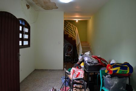 Casa à venda com 231m², 3 quartos e 2 vagasSala - Casa 2