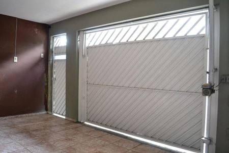 Casa à venda com 231m², 3 quartos e 2 vagasGaragem