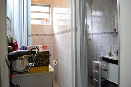 Casa à venda com 231m², 3 quartos e 2 vagasBanheiro