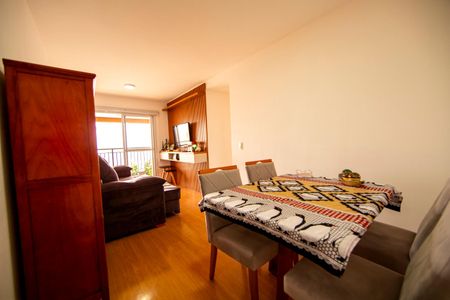 Apartamento para alugar com 76m², 3 quartos e 2 vagasSala