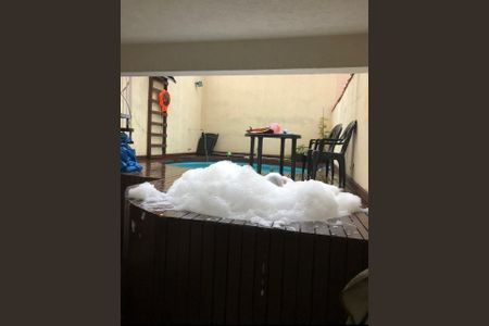 Casa à venda com 187m², 3 quartos e 5 vagasÁrea Externa